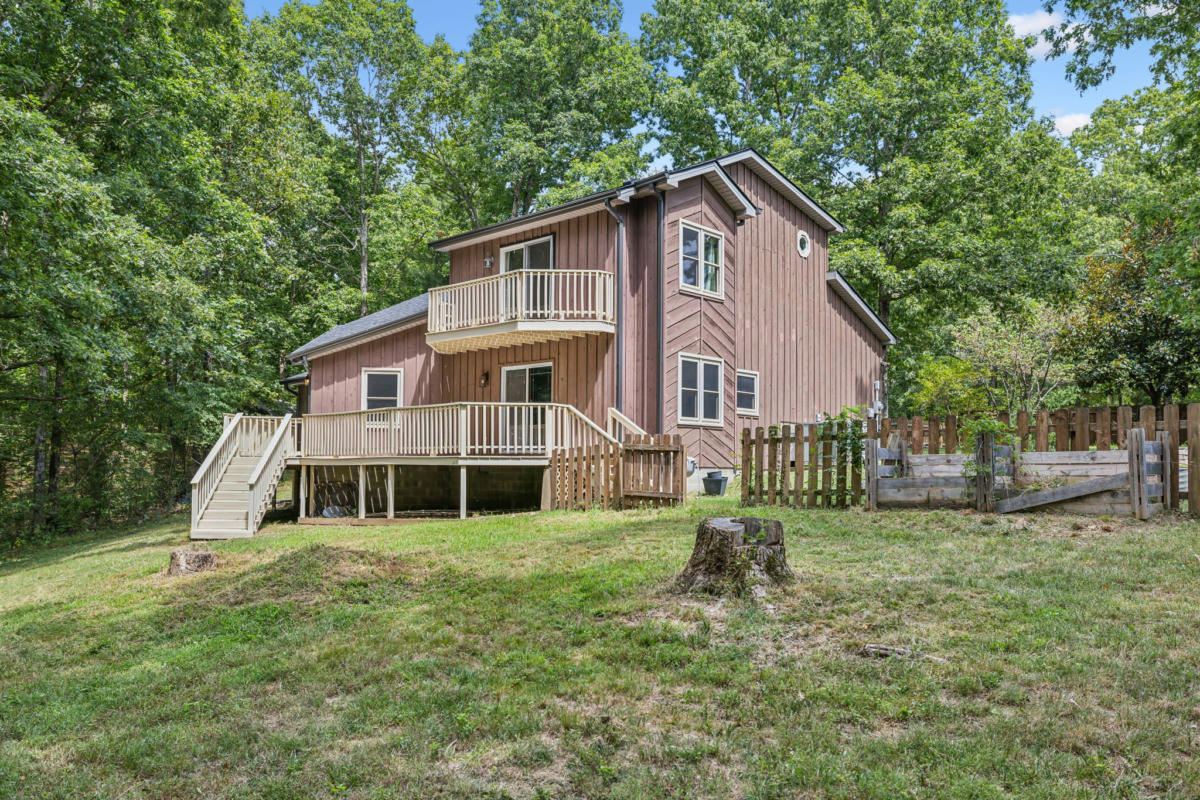 176 TROY LN, HOHENWALD, TN 38462, photo 1 of 42