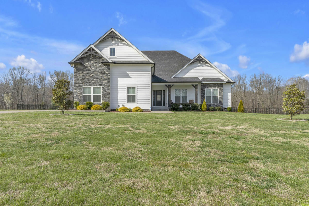 3059 WEDGEWOOD DR, GREENBRIER, TN 37073, photo 1 of 41