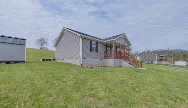 22 YOUNG RD, BUFFALO VALLEY, TN 38548, photo 4 of 34