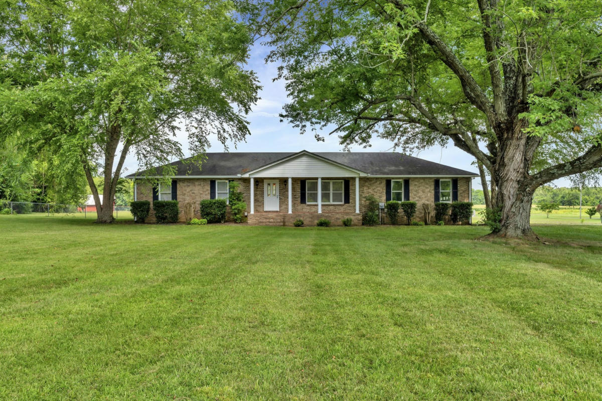 4943 HIGHWAY 31 W, COTTONTOWN, TN 37048, photo 1 of 30