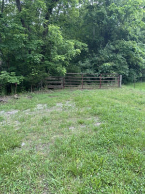 2 KELLY WILLIS RD, GREENBRIER, TN 37073, photo 3 of 6