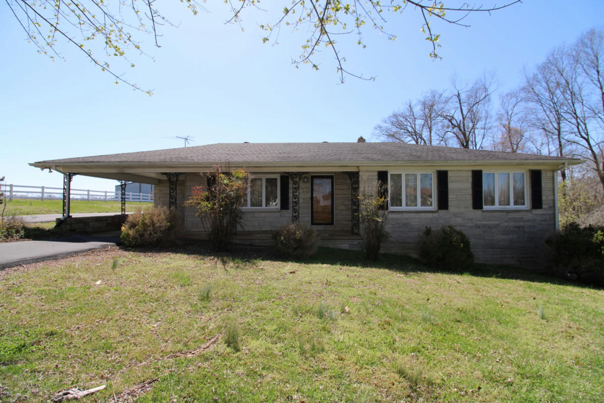 1984 CELINA RD, RED BOILING SPRINGS, TN 37150, photo 1 of 28
