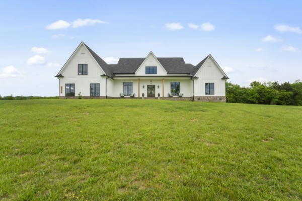 3373 MIDLAND ACRES DR, BELL BUCKLE, TN 37020 - Image 1